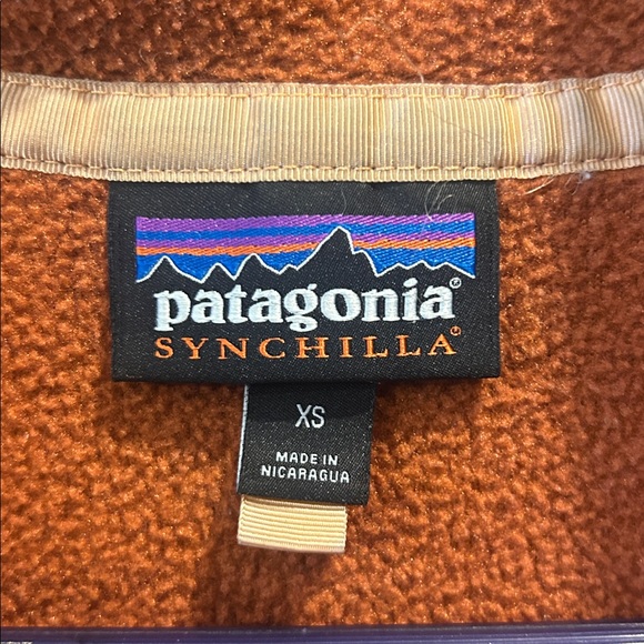 Patagonia Synchilla color block pullover size XS - Picture 2 of 3